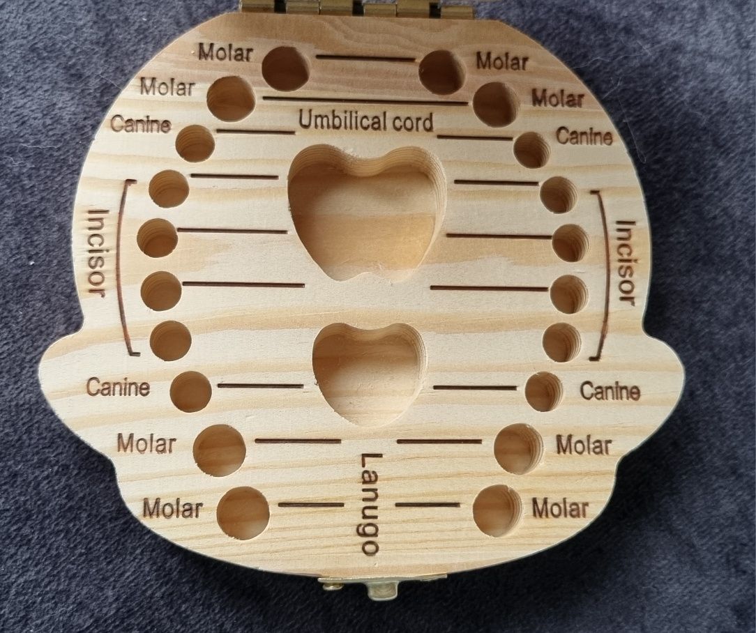 Drewniane pudełko do przechowywania ząbków mlecznych