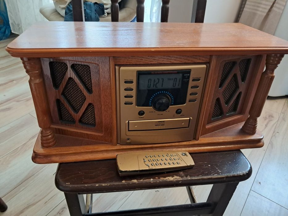 Radio retro z pilotem zapraszam