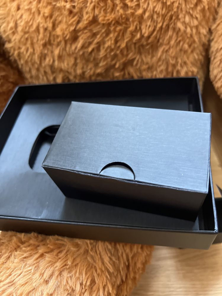 Giorgio Armani Samsung bateria słuchawki pudełko oryginalne