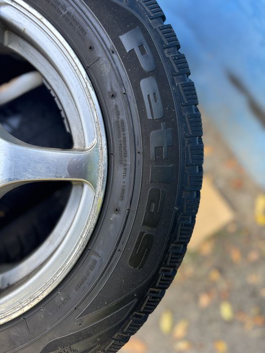 Комплект легкосплавних дисків зимова гума 175/70 R13