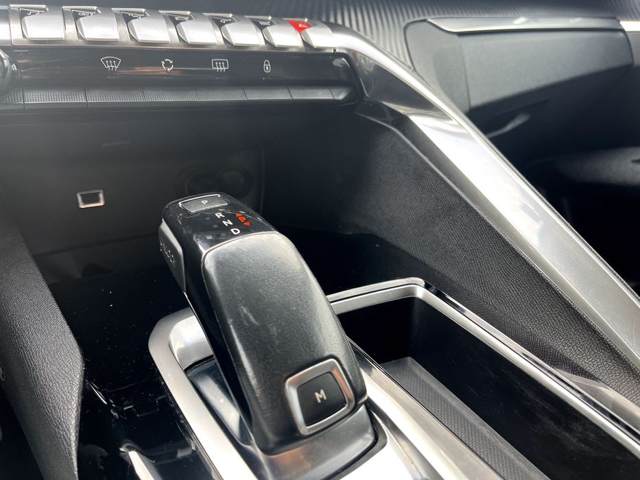 Peugeot 3008 | Allure 1.6 HDi 120