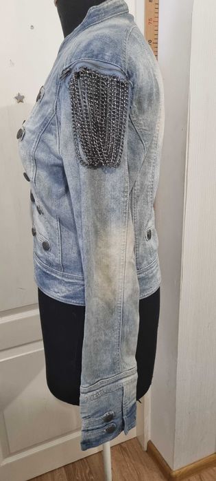 Винтажная джинсовая куртка