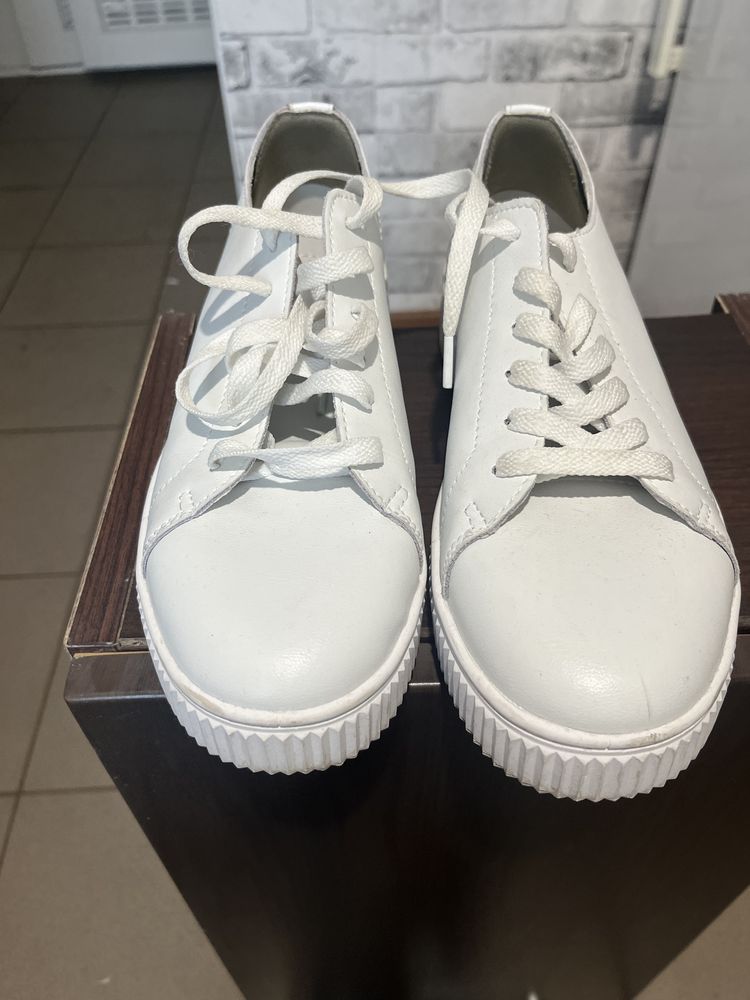 Buty skórzane damskie