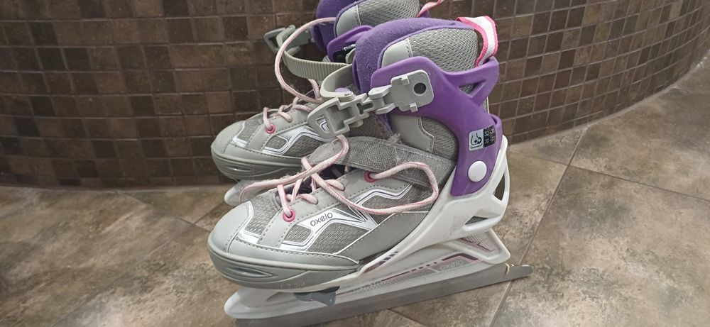 Łyżwy Decathlon rozm. 32-35