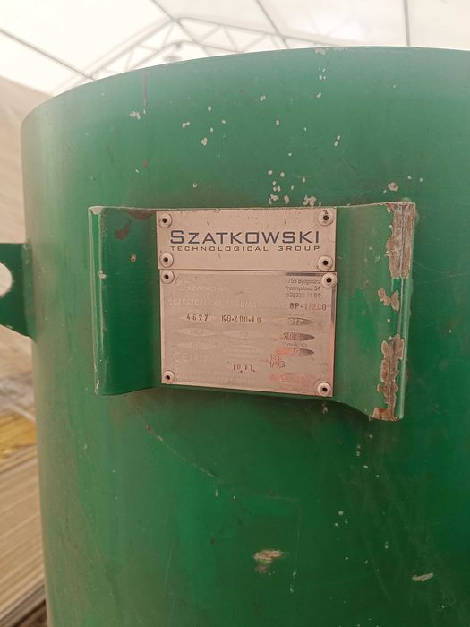 Oczyszczarka pneumatyczna do czyszczenia strumieniowo – ściernego 200l