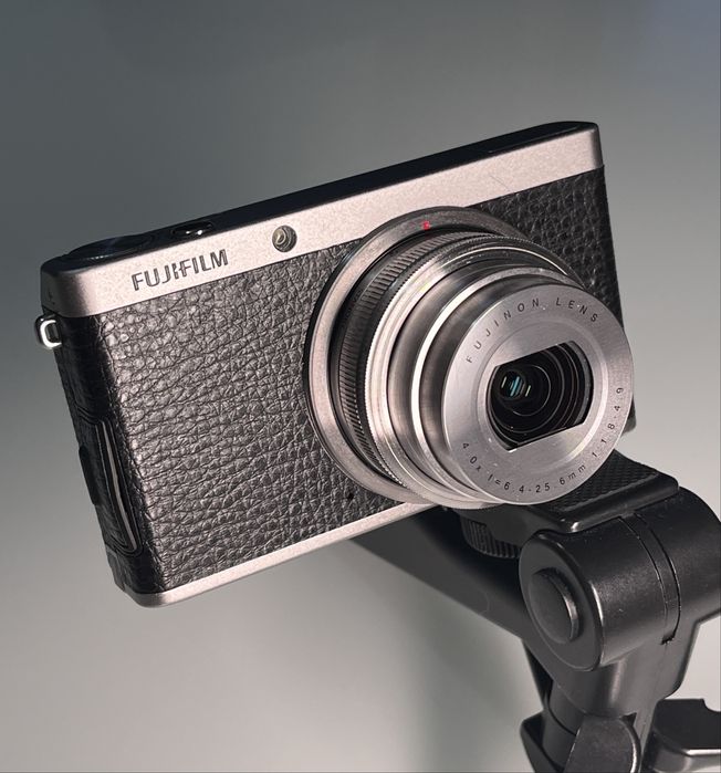 Fujifilm XF1 (opis)