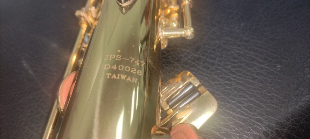 Саксофон сопрано Jupiter 747 професійний повний комплект