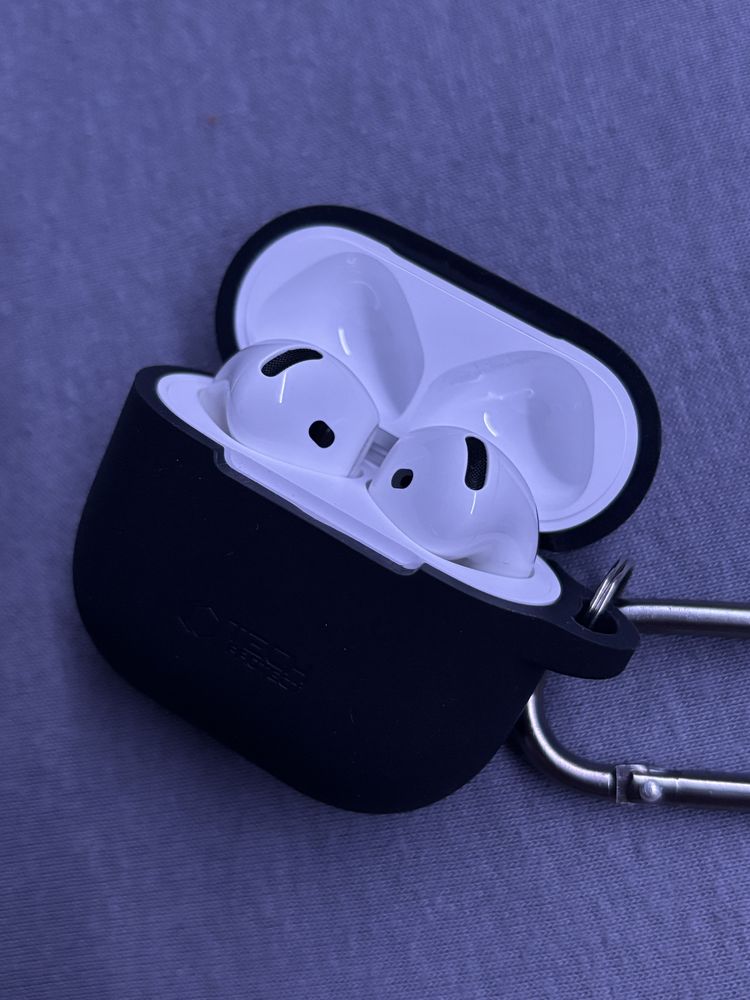 Oryginalne AirPods 4 bez ANC, nowe