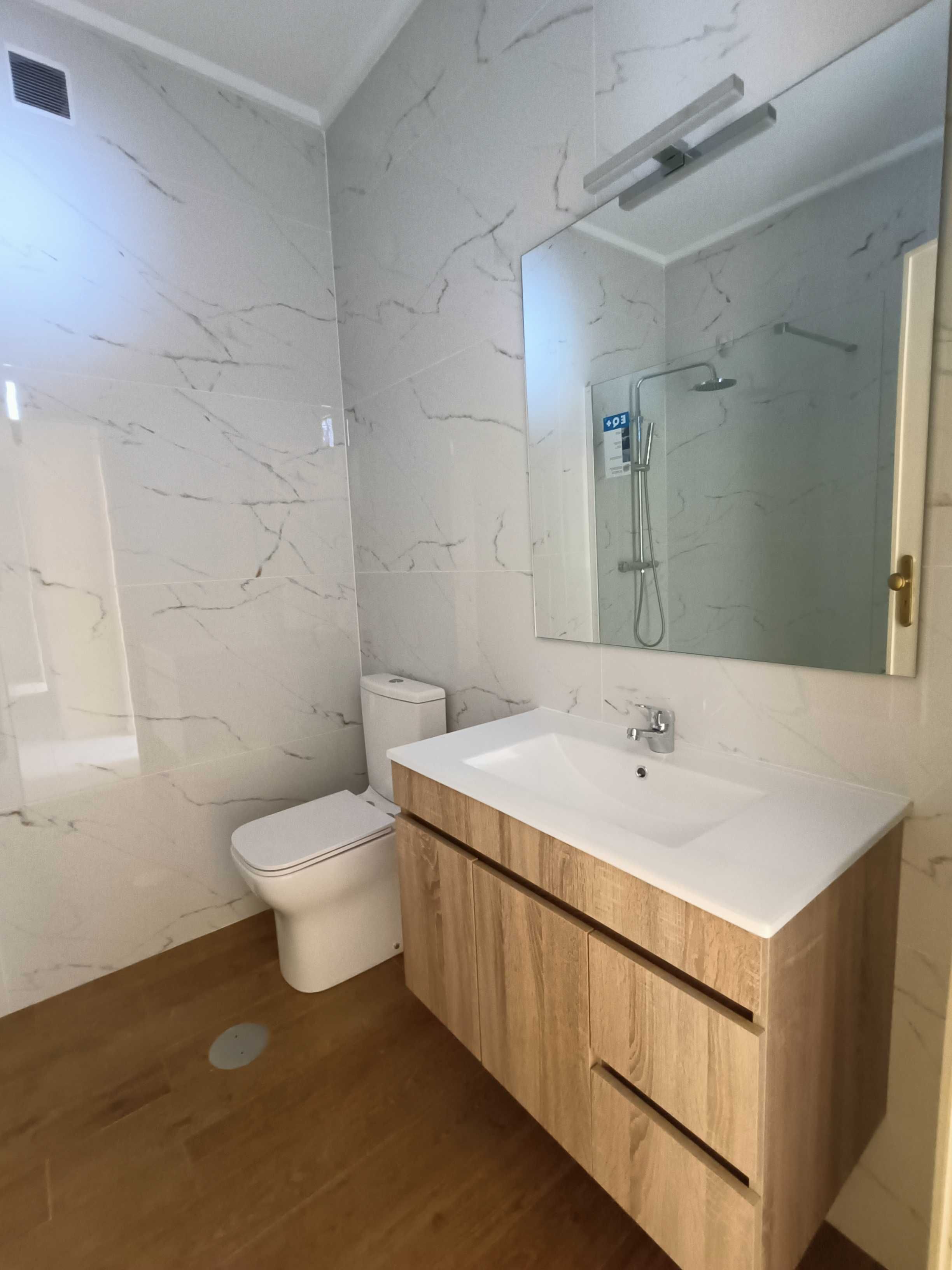 Arrendo apartamento T3 no centro de S. João da Madeira