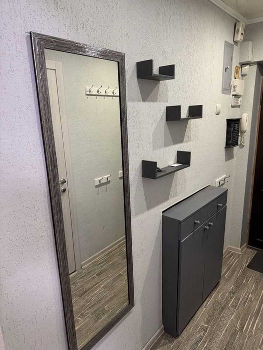 Продам 3х комнатную квартиру.  Шевченковский район. Метро 23 Августа.