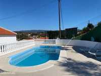Moradia T3+1 isolada com piscina e terraço - Rasmalho, Portimão