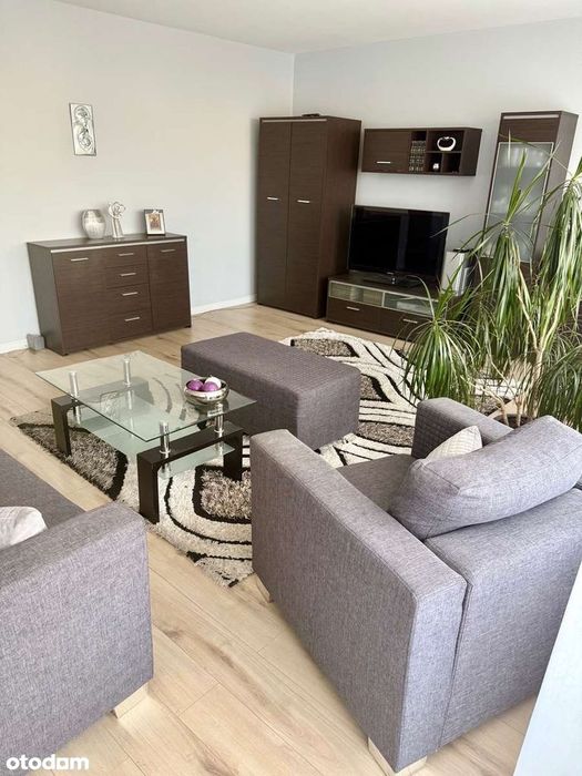 Na sprzedaż 3-pokojowe mieszkanie 60,5 m² z dużym balkonem i piwnicą