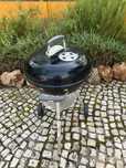Barbecue grelhador a carval weber compact, nunca foi usado.