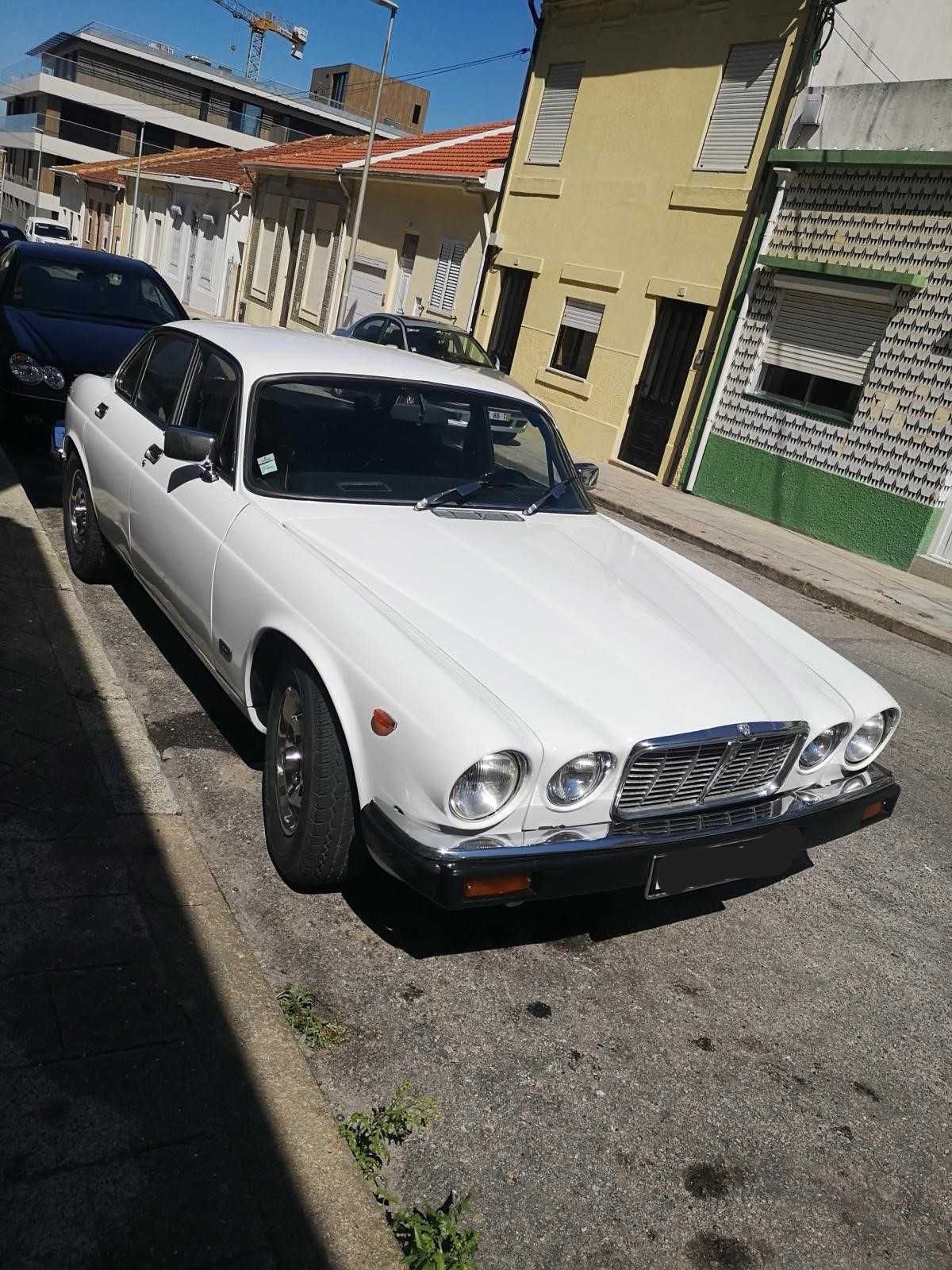 JAGUAR XJ6 de 1975