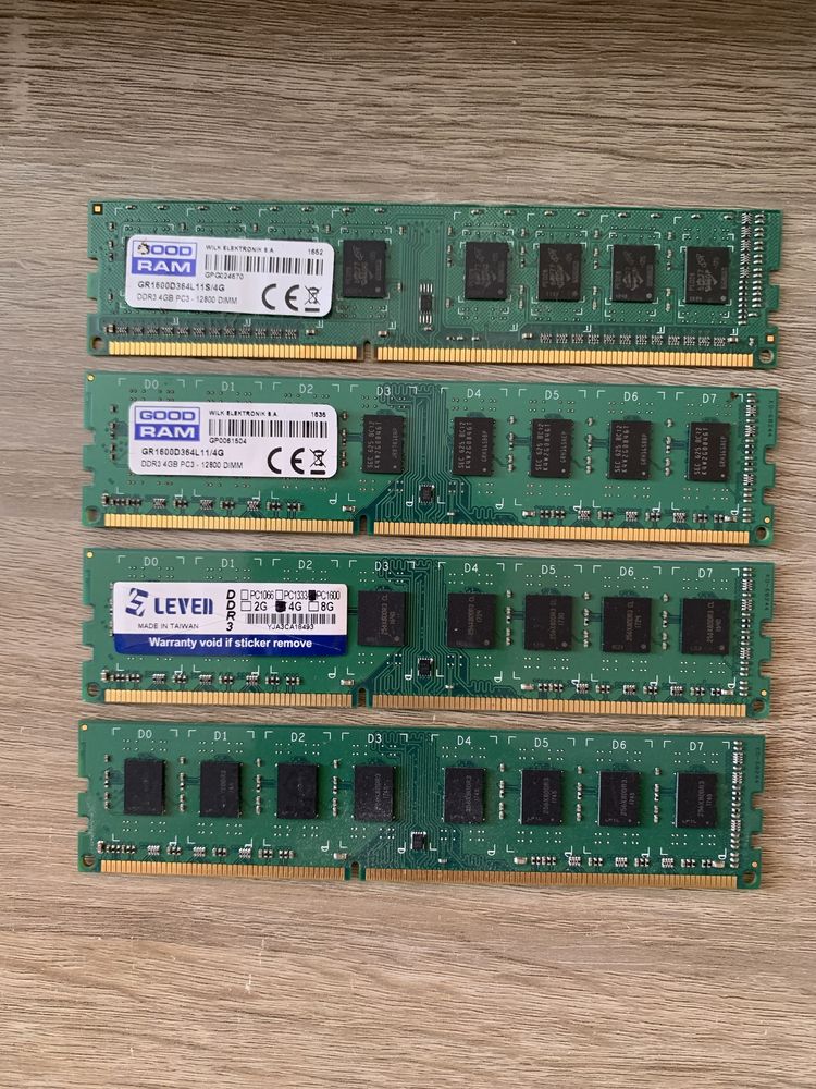 Оперативна память  DDR3 - 4 Gb