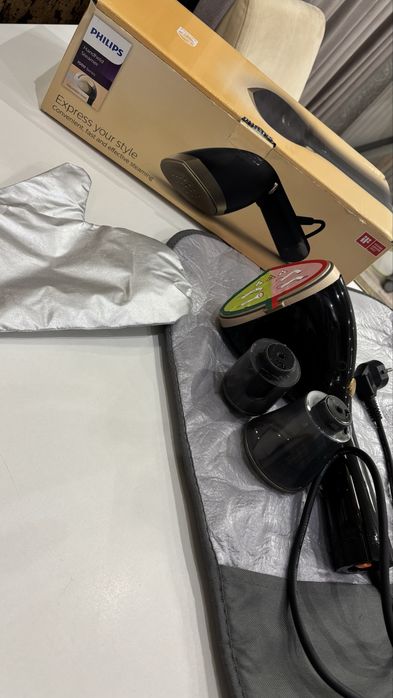 Відпарювач PHILIPS 7000