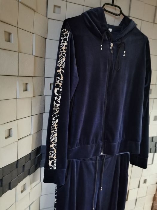 Dres welurowy UNISONO