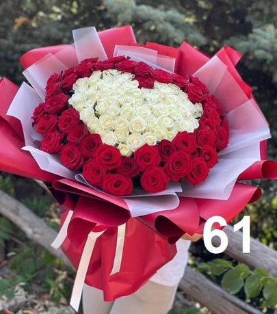 Николаев доставка цветов. 101 белая и красная роза