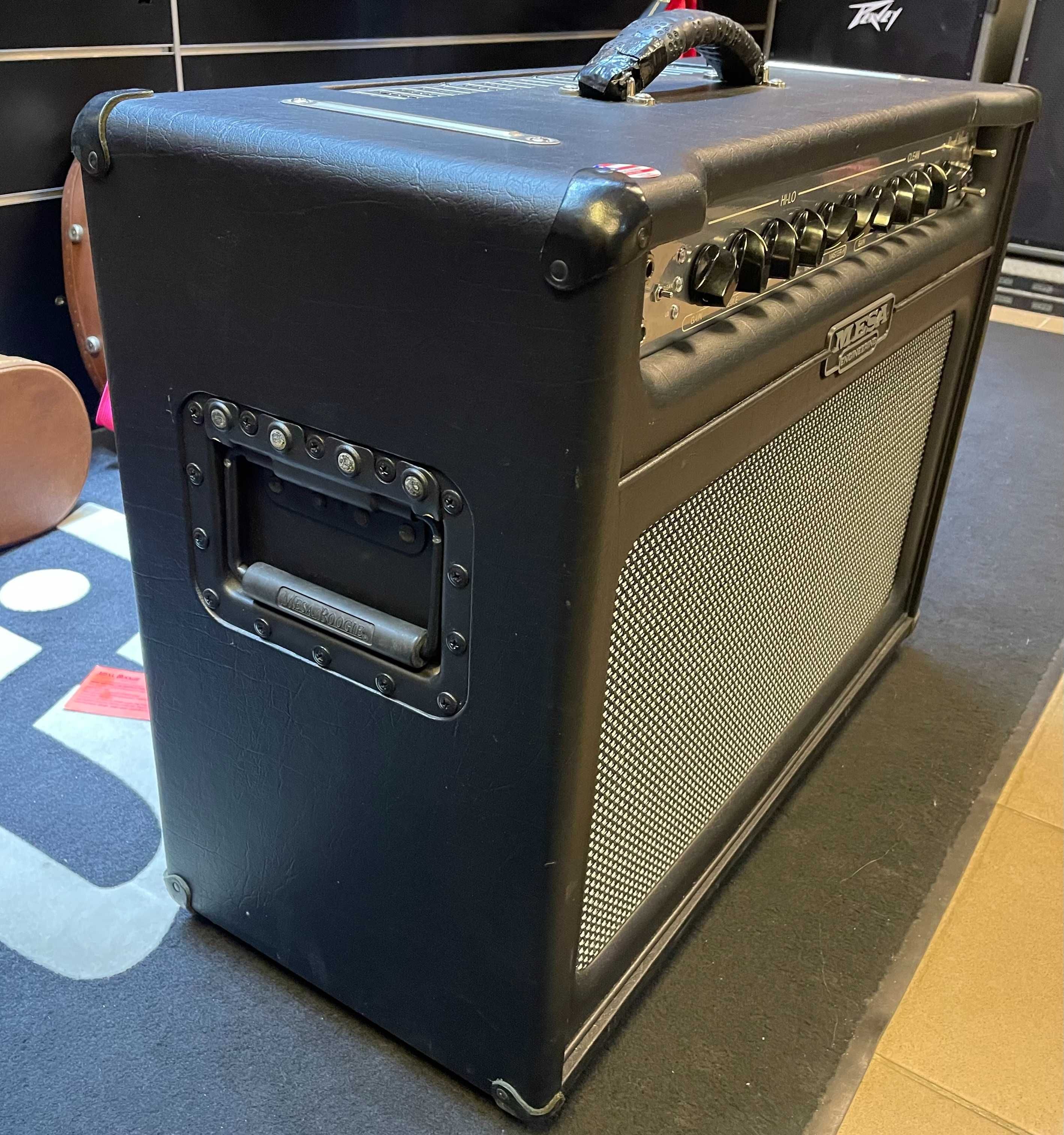 Mesa Boogie kombo 212 - Royal Atlantic™ RA-100
2x12 Combo
