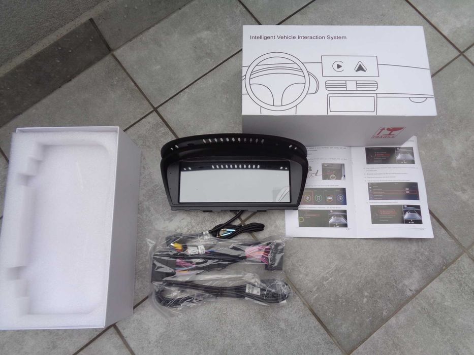 Multimedialny ekran BMW Linux CCC- zdalna aktualizacja oprogramowania