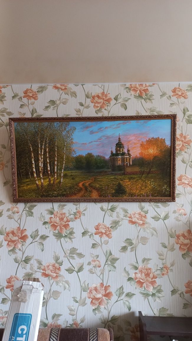 Картина пейзаж осени с берёзками и церковь в рамке