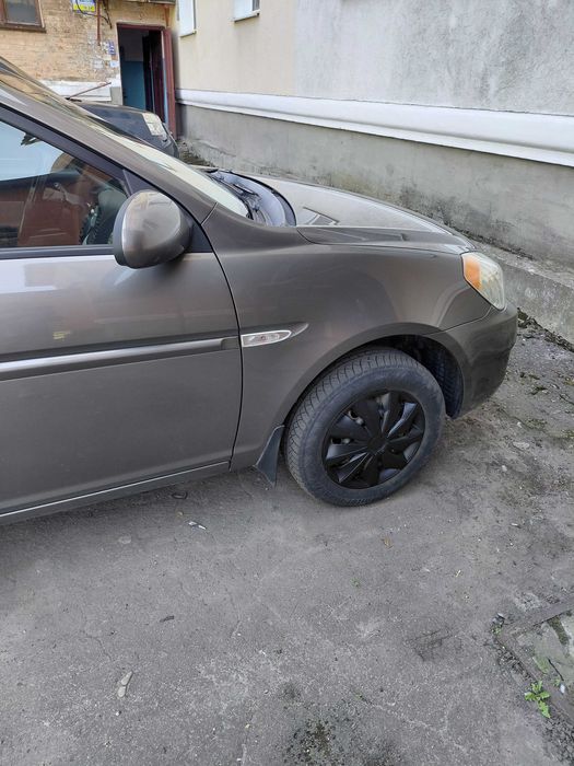 Автомобіль Hyundai Accent