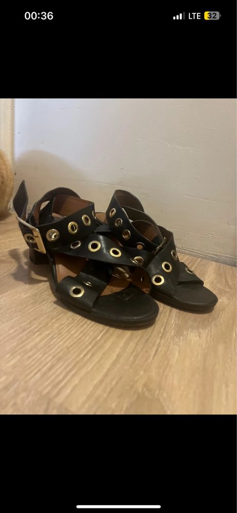 Sandalki na obcasie