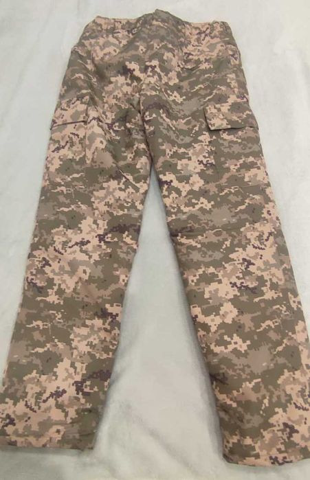 Теплі брюки піксель