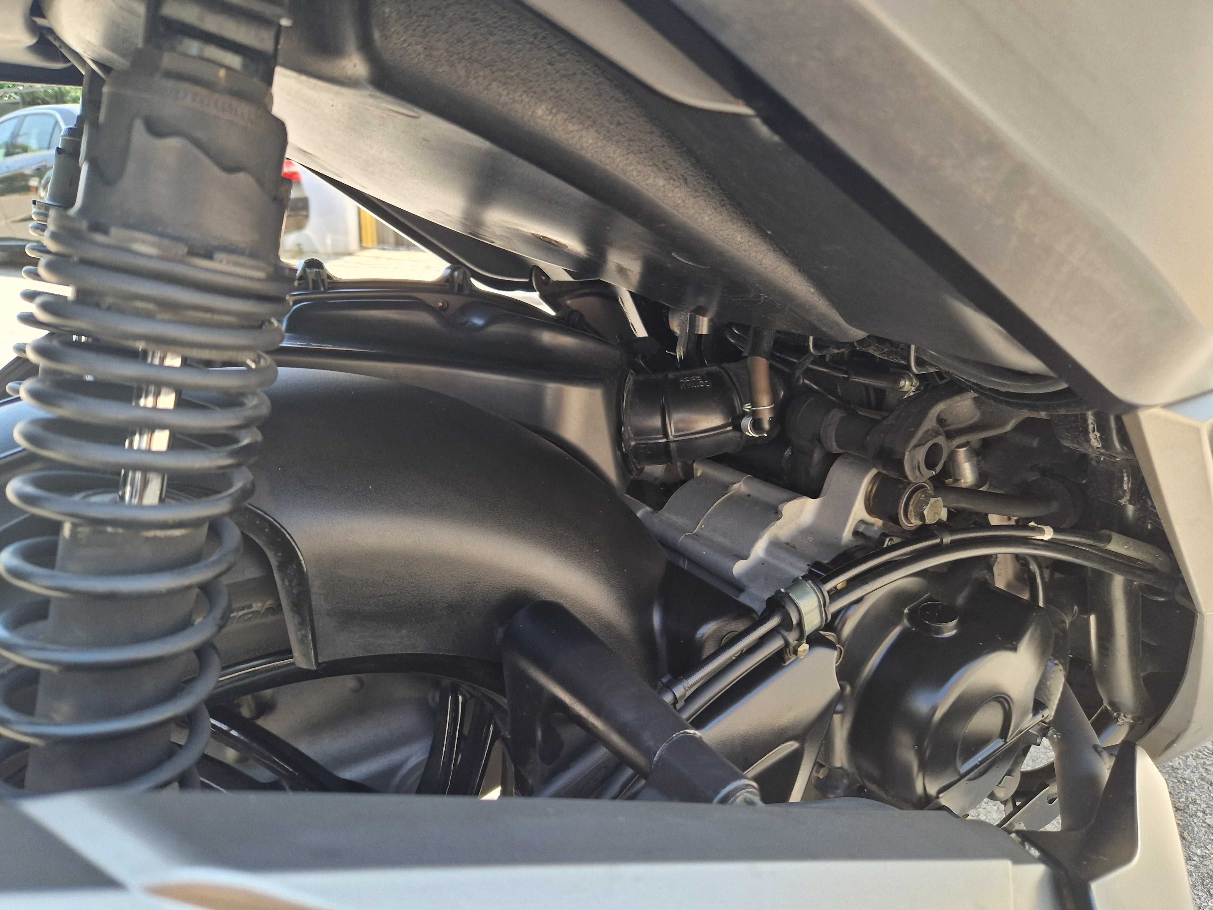 Kymco Xciting 400 S