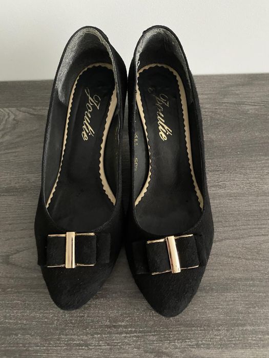 Туфлі жіночі, вживані