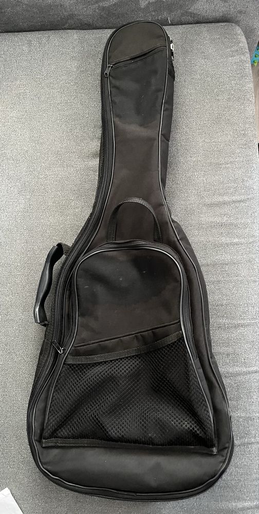 Gitara klasyczna drewniana firmy admira 1/2 dziecieca + zestaw