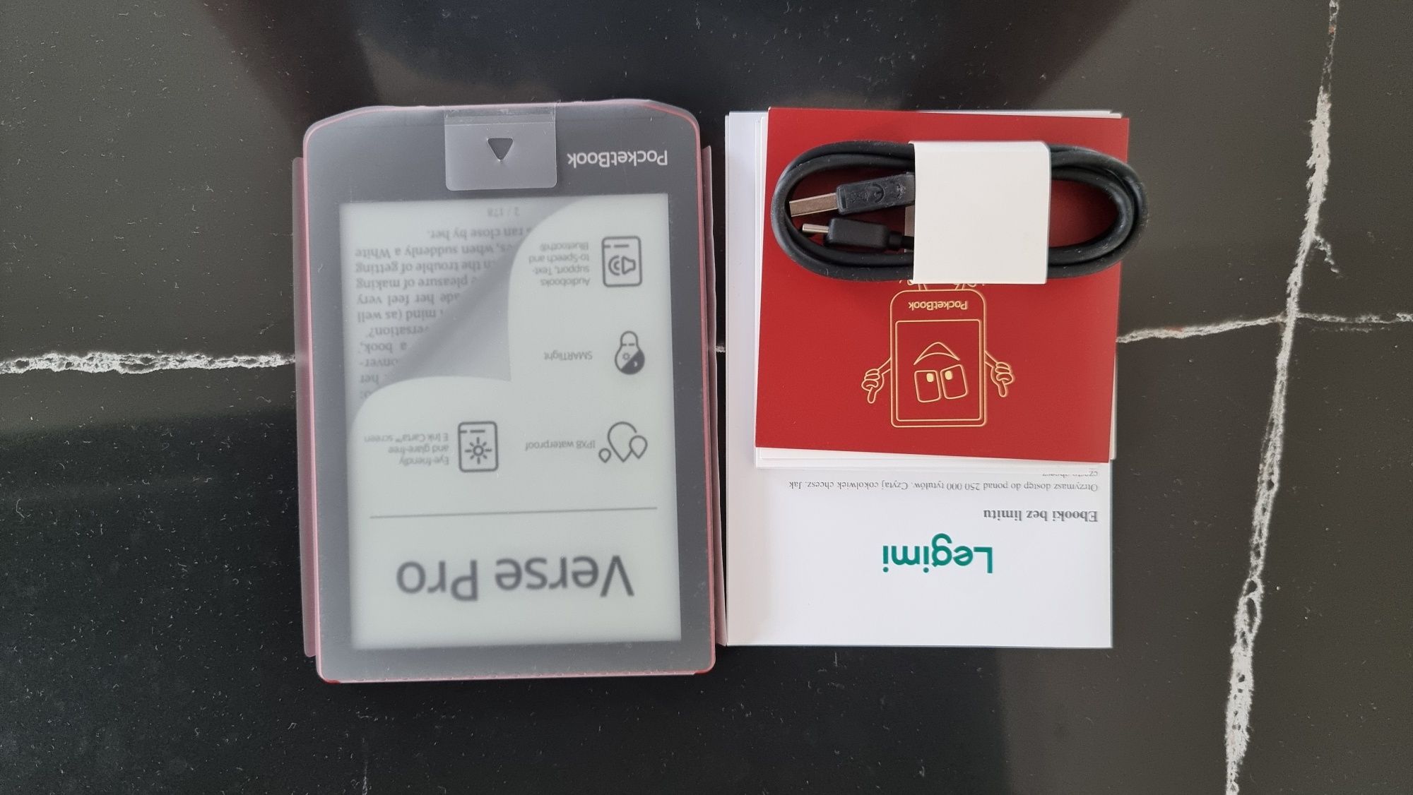 Czytnik e-bookow POCKETBOX Verse Pro