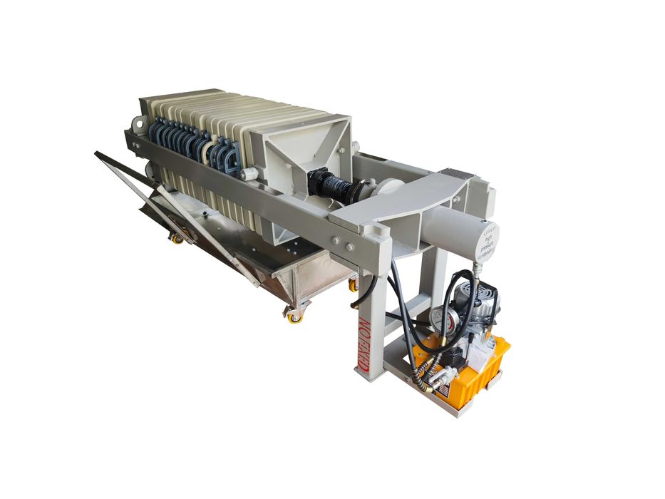 Prasa filtracyjna, odlakierowywanie chemiczne