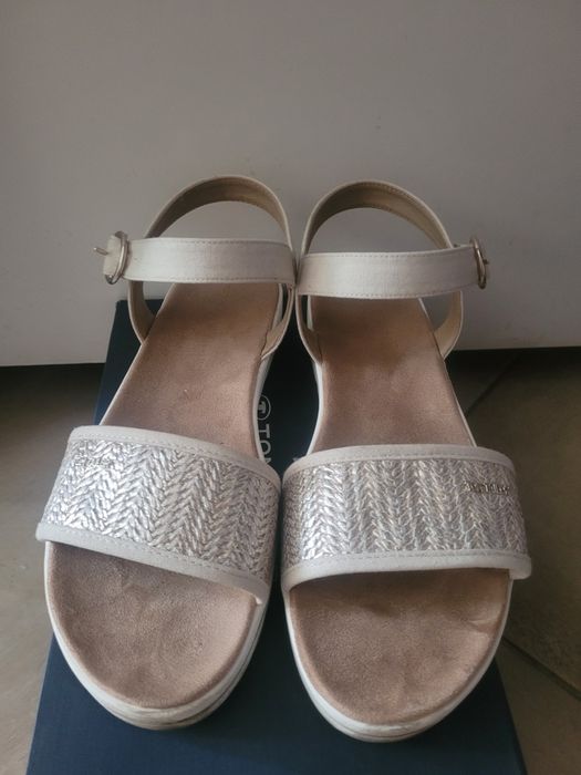 Sandały damskie ,sandałki letnie białe logowane Tom Tailor,41