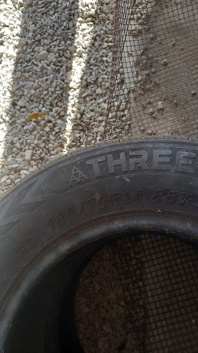 2 pneus 185 x 70 x 14