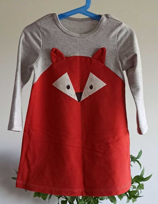 Dress made of cotton, polyester and lycra for a girl, like a fox