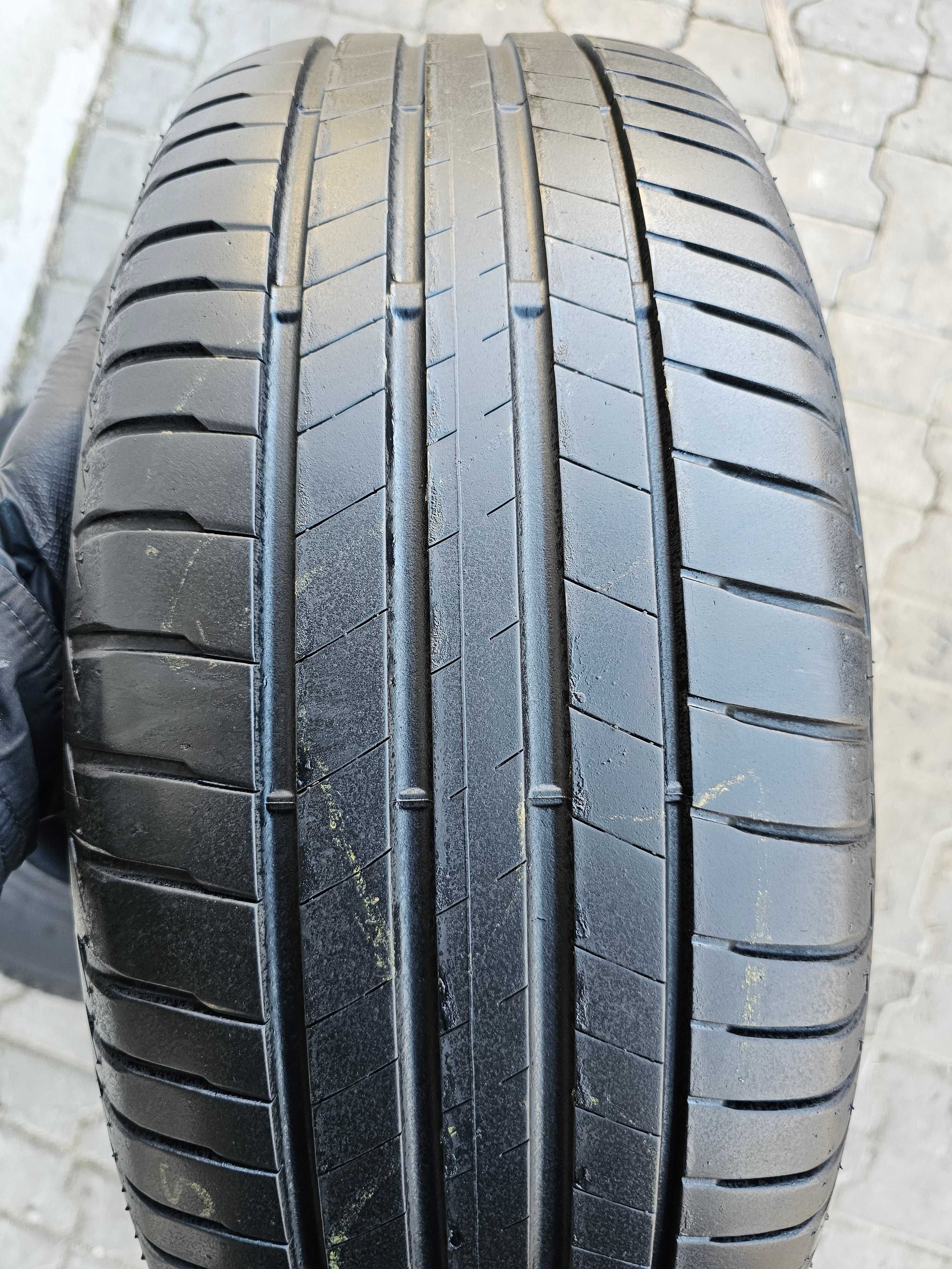 Lato Bridgestone 205/55 R16 5mm