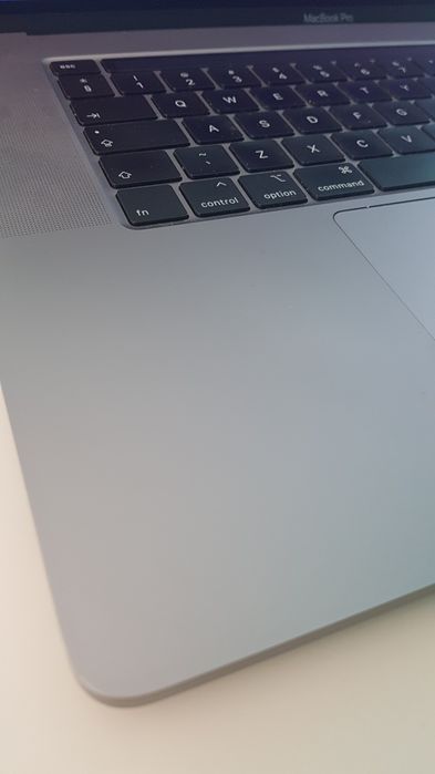 MacBook Pro 16 A2141 32GB/512GB