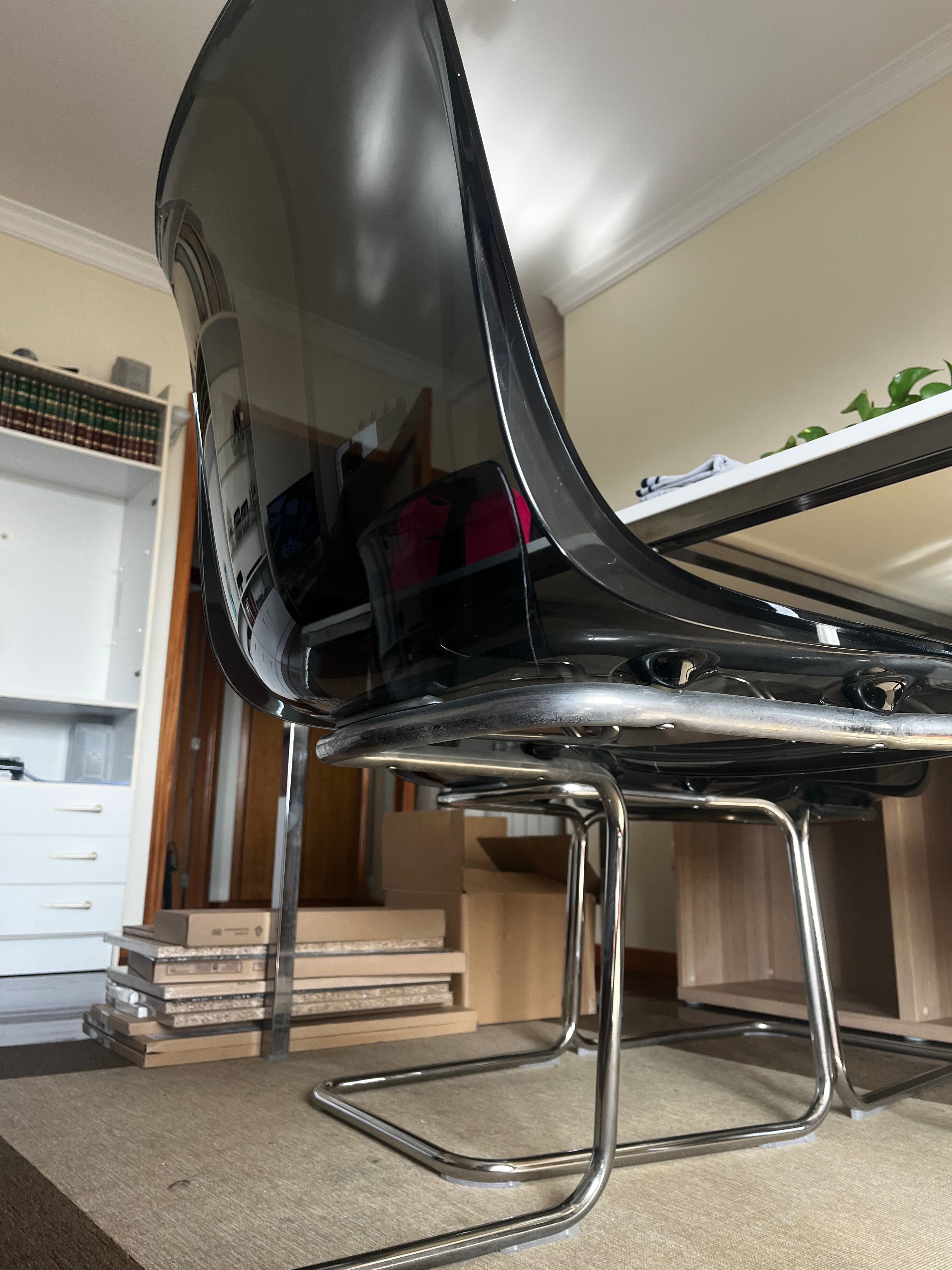 4 cadeiras transparente ikea