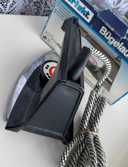 Праска Німеччина Perfekt НОВА утюг