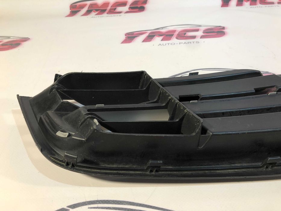 Grelha Parachoques BMW SERIE 5 F10 F11 ESQUERDA ORIGINAL