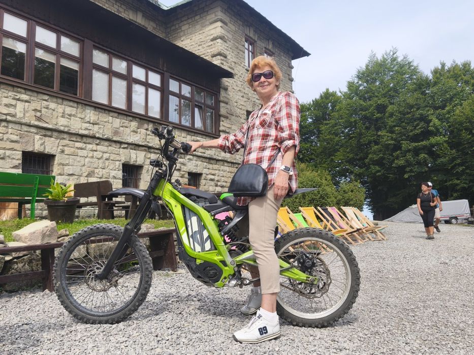 Surron Light bee x cross elektryczny