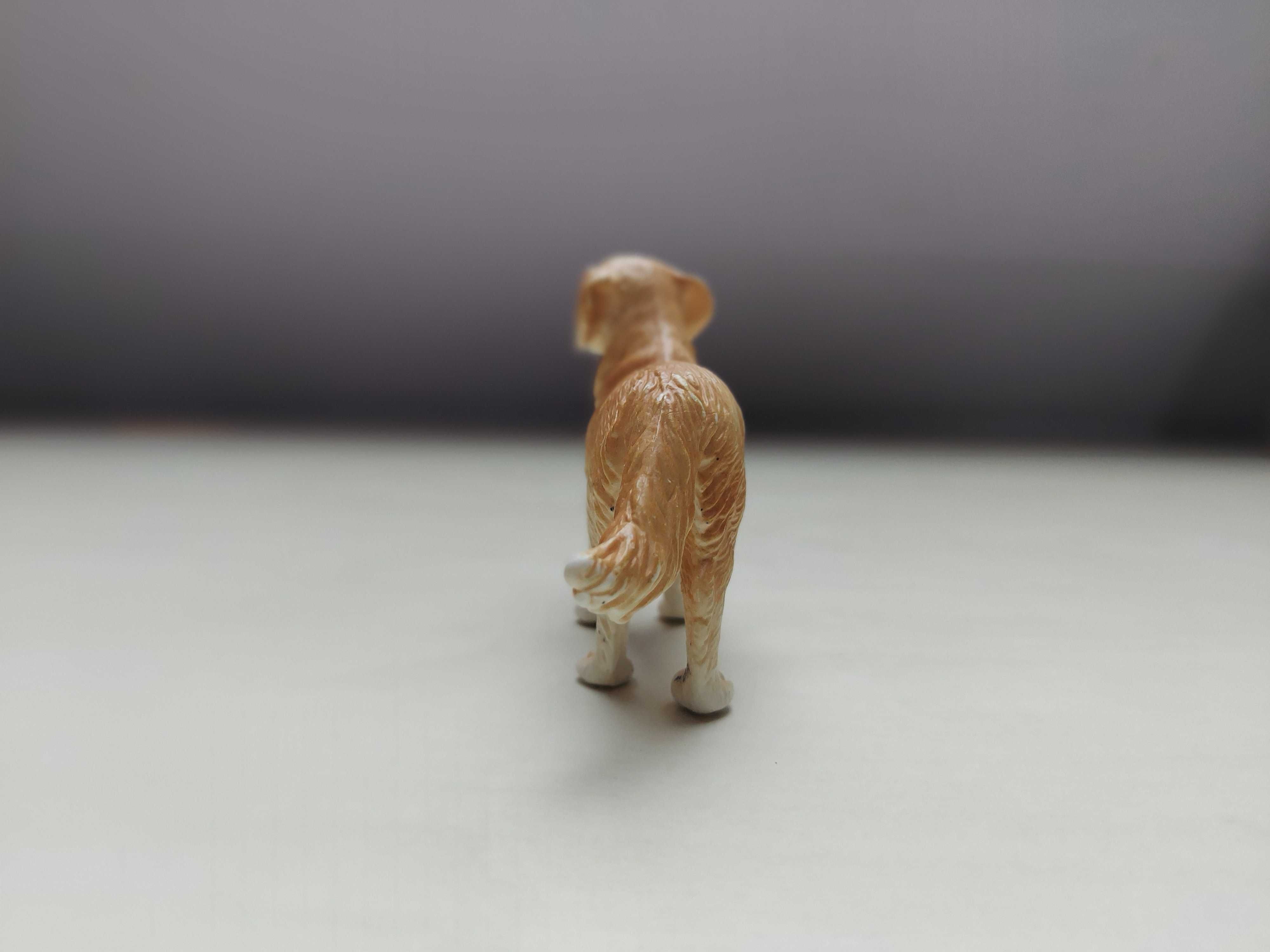 Figurka Schleich 16335 Pies rasy golden retriever wycofany unikat