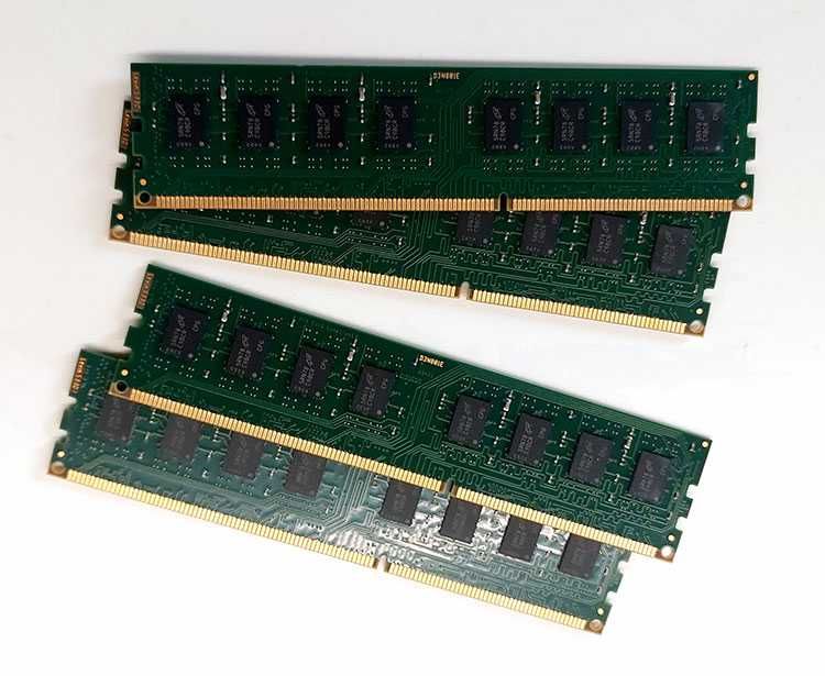 Память Crucial 4GB DDR3 1600 MHz (CT51264BA160B)