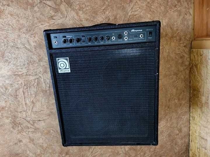 Wzmacniacz basowy combo 450W Ampeg BA210V2