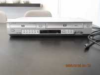 COMBO Magnetowid -DVD Samsung SV-DV440