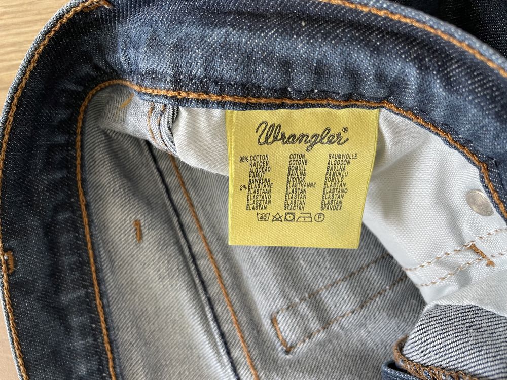 Чоловічі джинси wrangler W33 L30