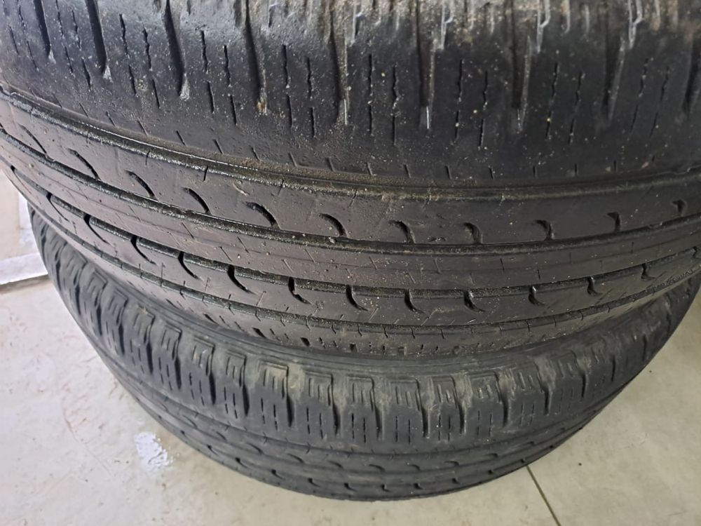 Продам комплект гуми Goodyear 275/55/R20