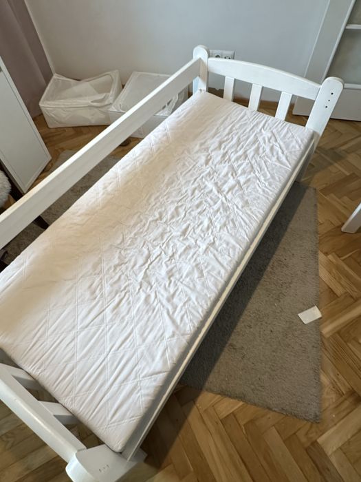 Łożko łóżeczko drewniane dziecięce