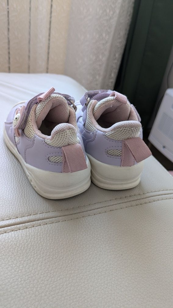 Buciki adidaski rozmiar 22 wiosna wkładka 15cm